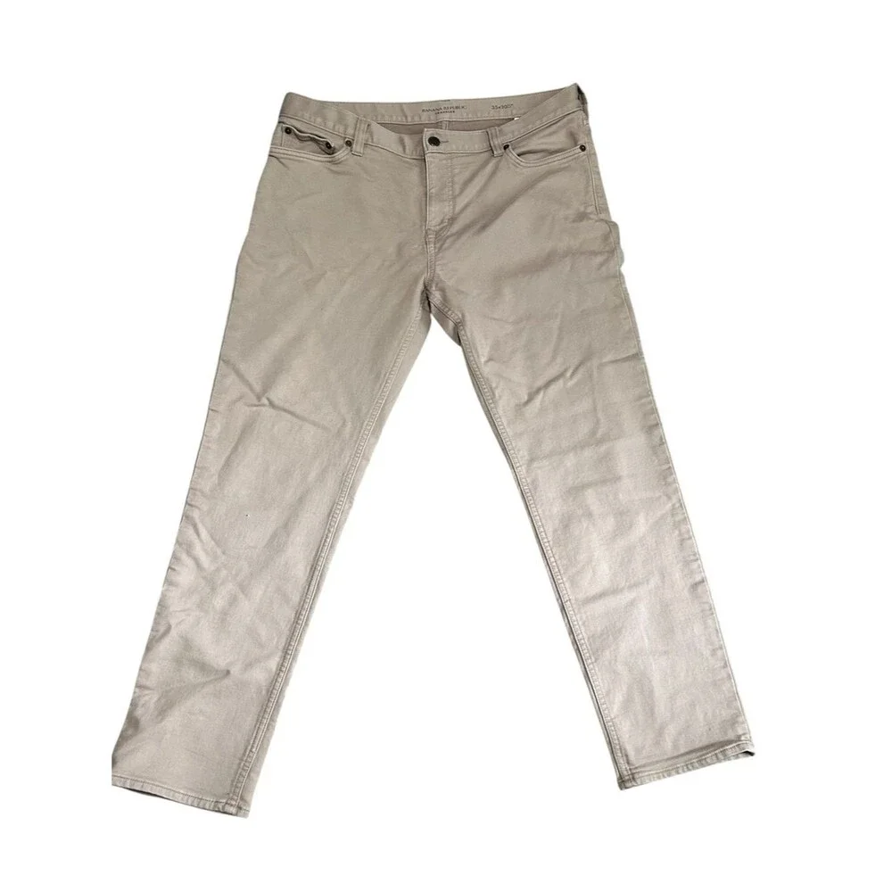 Banana Republic Traveler Khaki Slim Fit Jeans 35 x 30